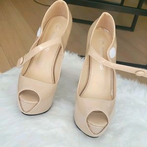 Cute Tan Peek-a-Boo Heels